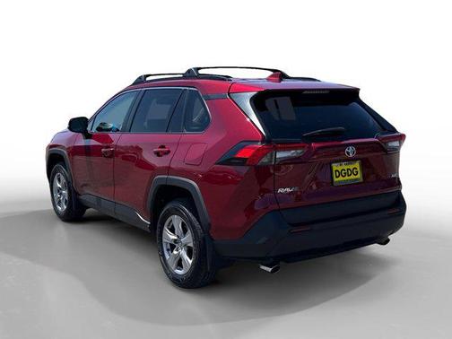 Pearl 2025 Toyota RAV4 XLE