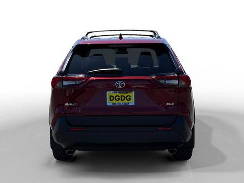 Pearl 2025 Toyota RAV4 XLE