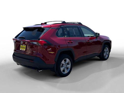 Pearl 2025 Toyota RAV4 XLE