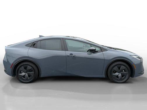 2023 Toyota Prius LE