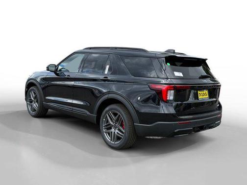 Agate Black Metallic 2026 Ford Explorer ST-Line