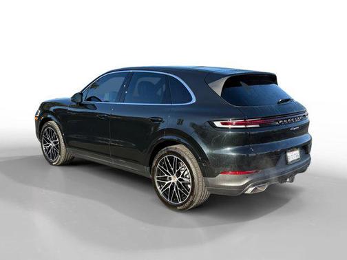 2024 Porsche Cayenne Base