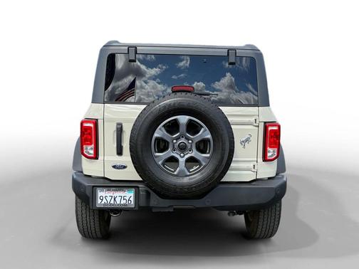 Desert Sand 2025 Ford Bronco Big Bend