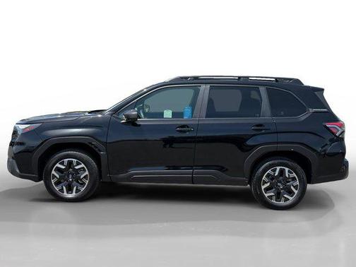 Crystal Black Silica 2025 Subaru Forester Premium