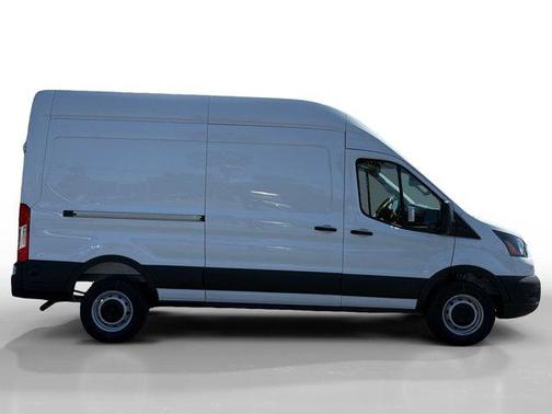 Oxford White 2026 Ford Transit-250 Base