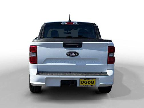 2025 Ford Maverick Lobo Standard