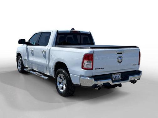 Bright White Clearcoat 2019 RAM 1500 Big Horn