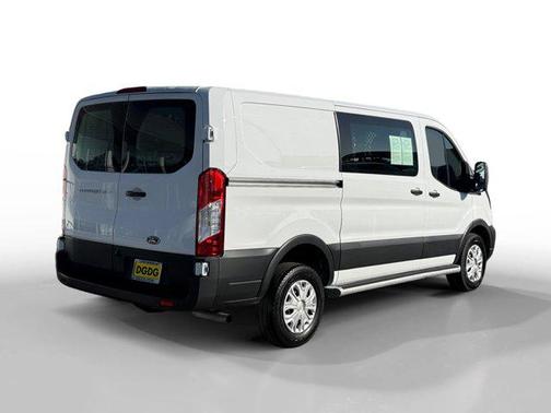 2024 Ford Transit-250 Base