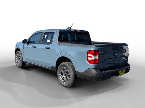 Azure Gray Metallic Tri-Coat 2026 Ford Maverick XLT