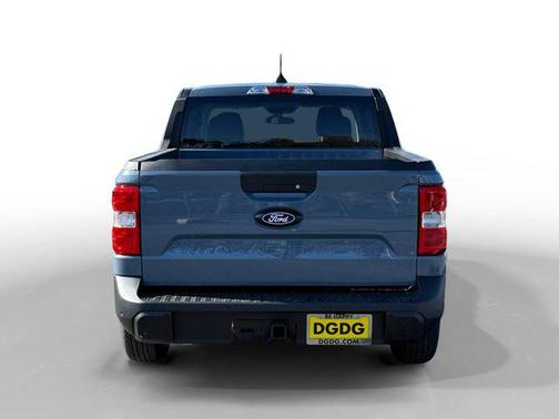 Azure Gray Metallic Tri-Coat 2026 Ford Maverick XLT