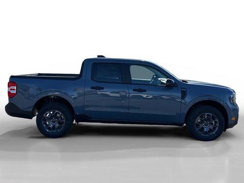Azure Gray Metallic Tri-Coat 2026 Ford Maverick XLT