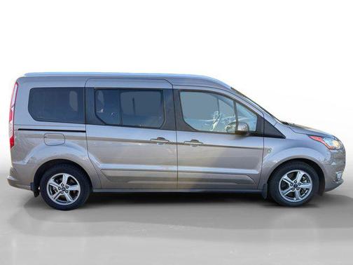 2019 Ford Transit Connect Titanium w/Rear Liftgate