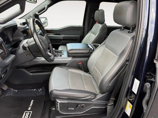 2023 Ford F-150 Lightning LARIAT