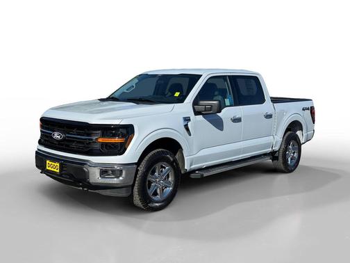 White Metallic 2025 Ford F-150 XLT