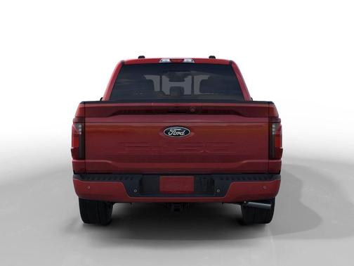 RUBY RED METALLIC TINTED CC 2026 Ford F-150 XLT