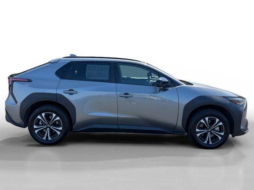 2024 Subaru Solterra Premium