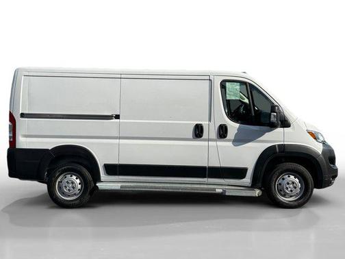 2023 RAM ProMaster 2500 Base