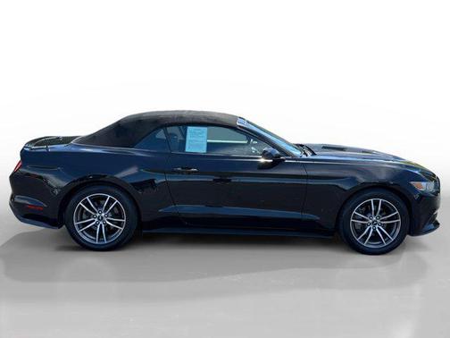 2017 Ford Mustang EcoBoost Premium