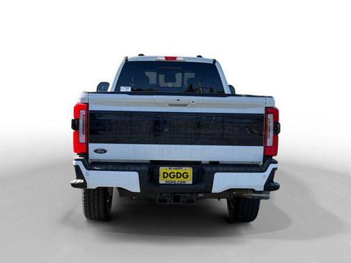 Star White Metallic Tri-Coat 2026 Ford F-250 Platinum
