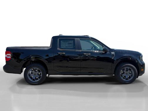 Shadow Black 2026 Ford Maverick XLT