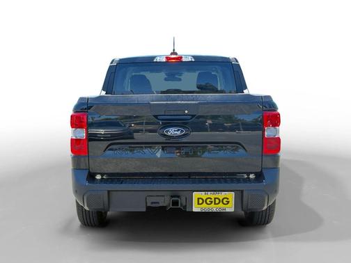 Shadow Black 2026 Ford Maverick XLT