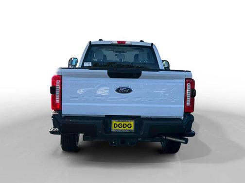 Oxford White 2026 Ford F-250 XL