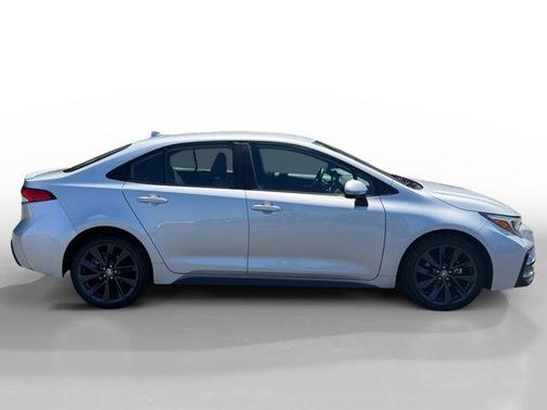 Classic Silver Metallic 2023 Toyota Corolla SE