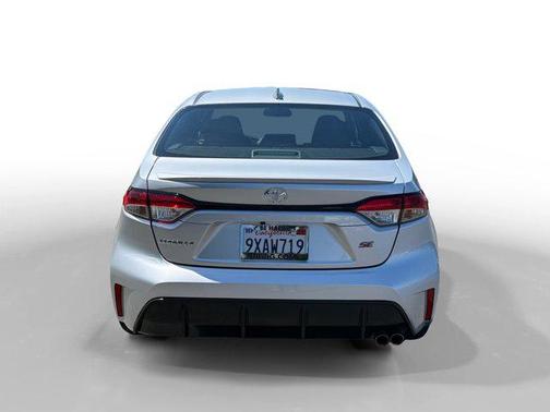 Classic Silver Metallic 2023 Toyota Corolla SE