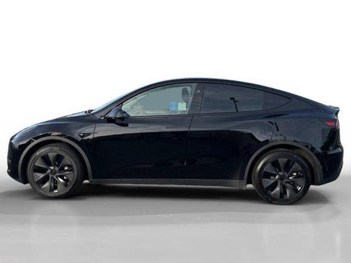 2025 Tesla Model Y Long Range Dual Motor All-Wheel Drive