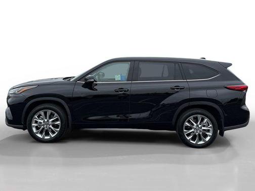 2022 Toyota Highlander Limited