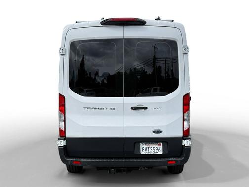 Oxford White 2018 Ford Transit-150 XLT