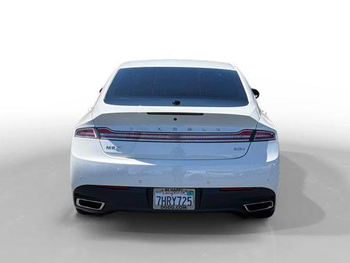 White Platinum Clearcoat Metallic 2015 Lincoln MKZ Hybrid Base