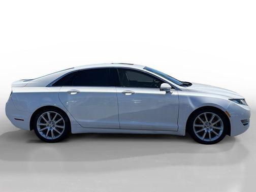 White Platinum Clearcoat Metallic 2015 Lincoln MKZ Hybrid Base