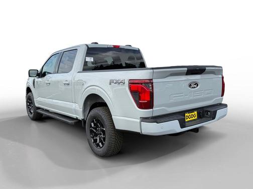 Avalanche 2026 Ford F-150 XLT