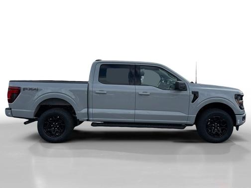 Avalanche 2026 Ford F-150 XLT