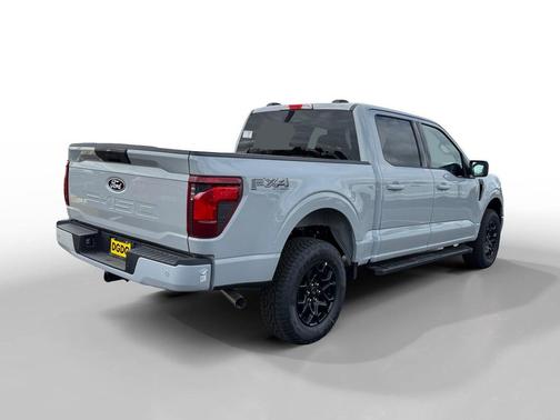 Avalanche 2026 Ford F-150 XLT