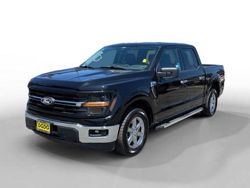 Black Metallic 2025 Ford F-150 XLT