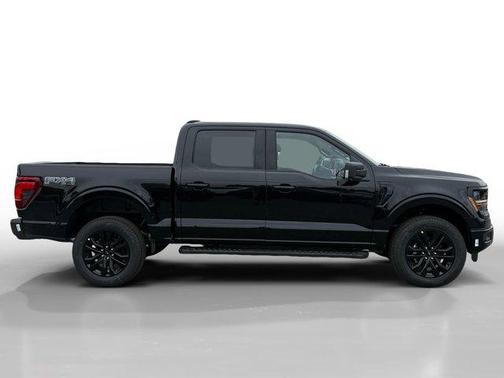 Agate Black Metallic 2026 Ford F-150 XLT