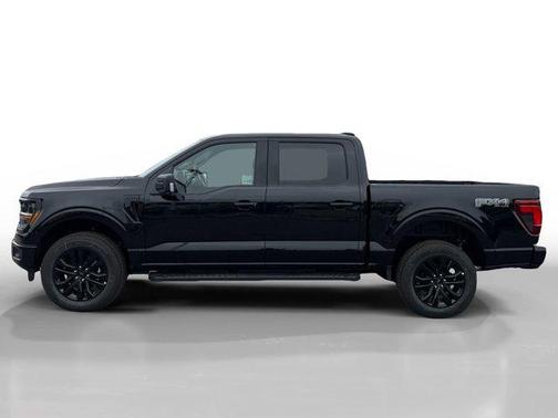 Agate Black Metallic 2026 Ford F-150 XLT
