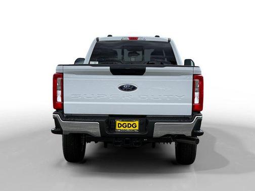 2025 Ford F-350 XLT
