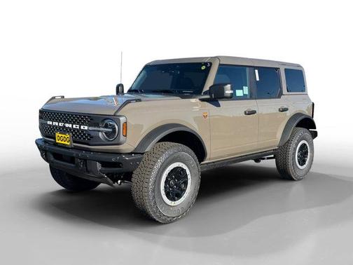 Marsh Gray 2025 Ford Bronco Badlands SUV