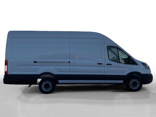 Oxford White 2026 Ford Transit-250 Base