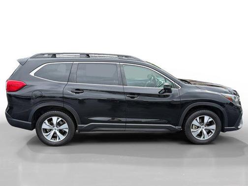 2023 Subaru Ascent Premium 8-Passenger