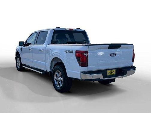 Oxford White 2025 Ford F-150 XLT