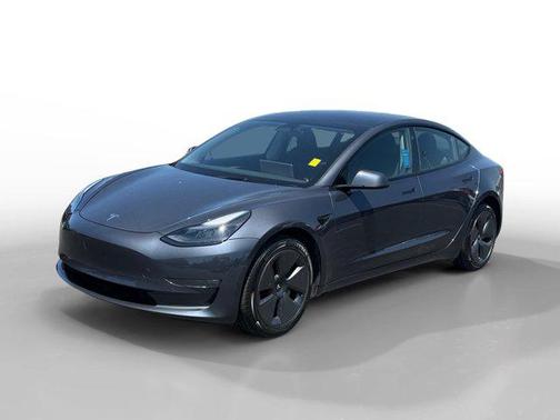 Gray 2023 Tesla Model 3 Standard Range