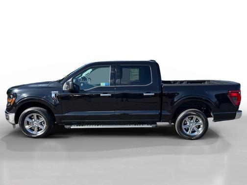 Black Metallic 2025 Ford F-150 XLT