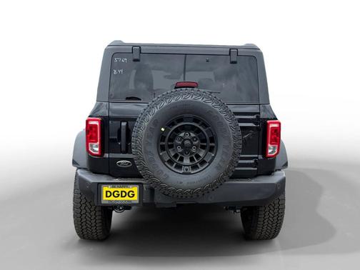 Shadow Black 2026 Ford Bronco Big Bend