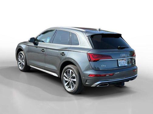 2025 Audi Q5 45 S line Premium Plus