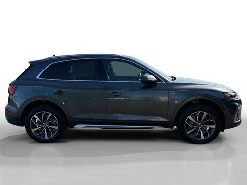 2025 Audi Q5 45 S line Premium Plus