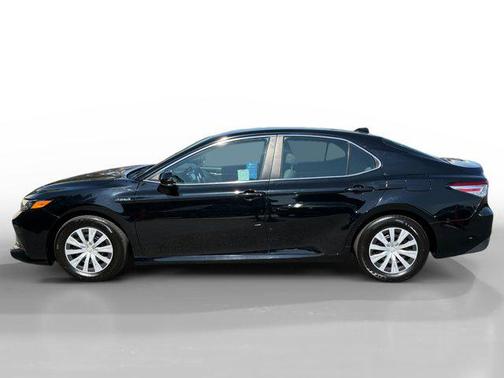 2019 Toyota Camry Hybrid LE